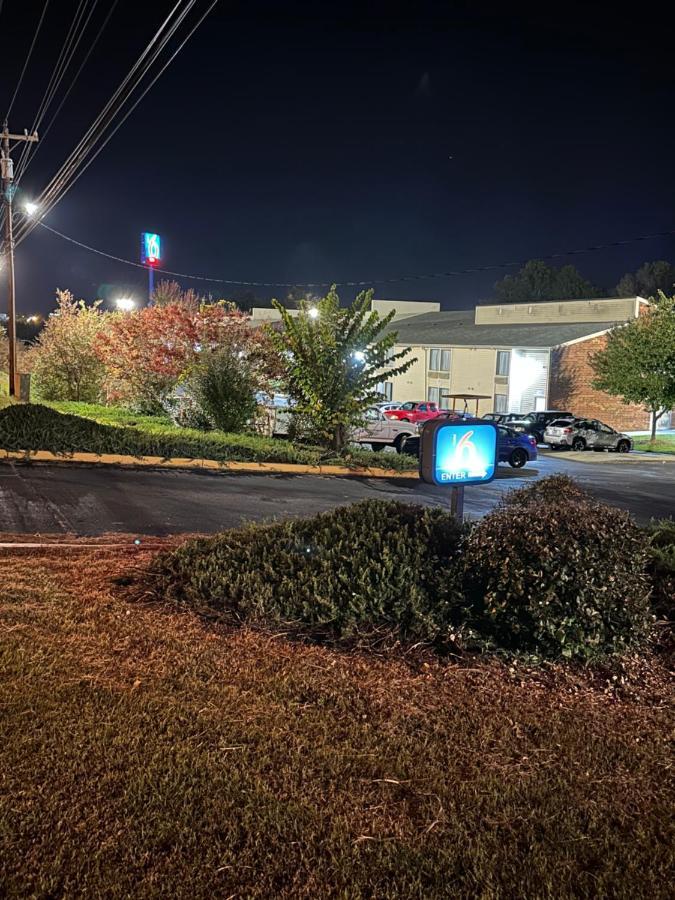 Motel 6-Greensboro, Nc - Airport Exterior foto